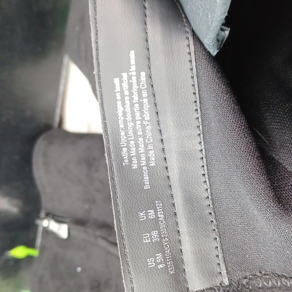 DKNY Cavale Boot NIB - Picture 10 of 12